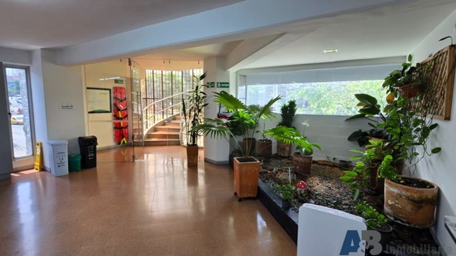 Local en Arriendo en El Poblado, Medellín - Miniatura 8