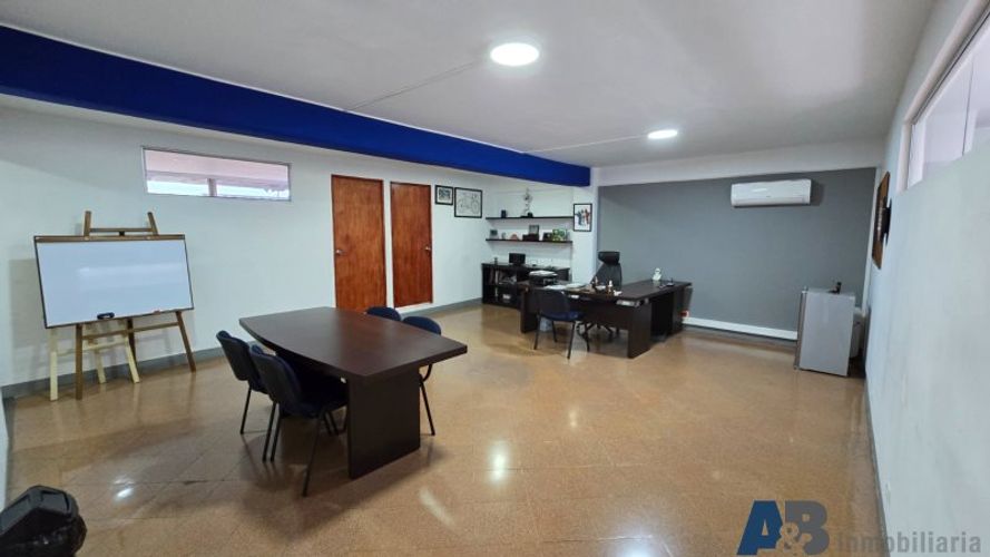 Local en Arriendo en El Poblado, Medellín - Miniatura 13