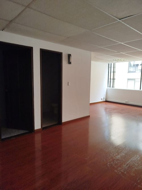 Oficina en  Venta en El chico, Bogotá - Imagen 1