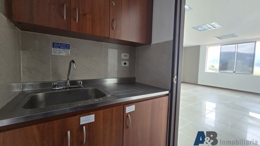 Oficina en  Arriendo en Aeropuerto, Rionegro - Miniatura 19