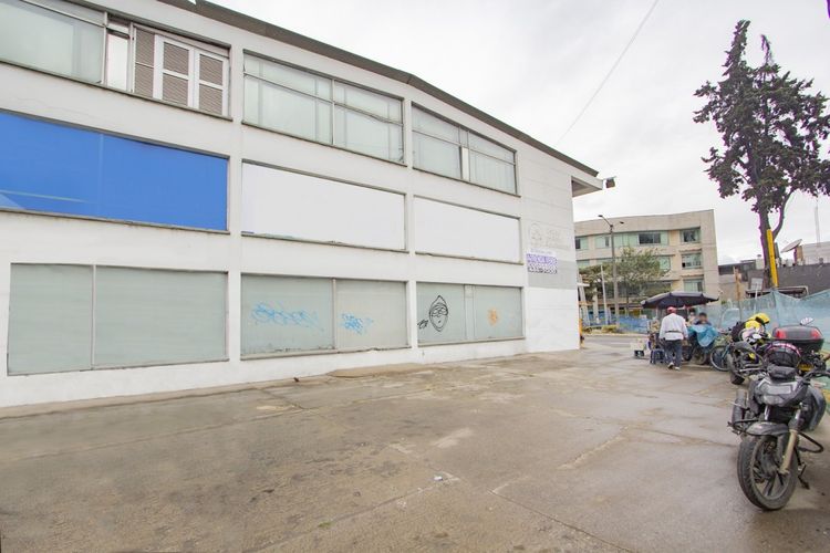 Edificio en  Arriendo en Montevideo, Bogotá - Miniatura 11