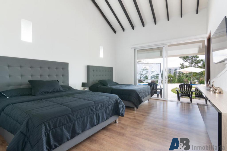 Edificio en venta en Loma del Escobero, Envigado - Miniatura 15