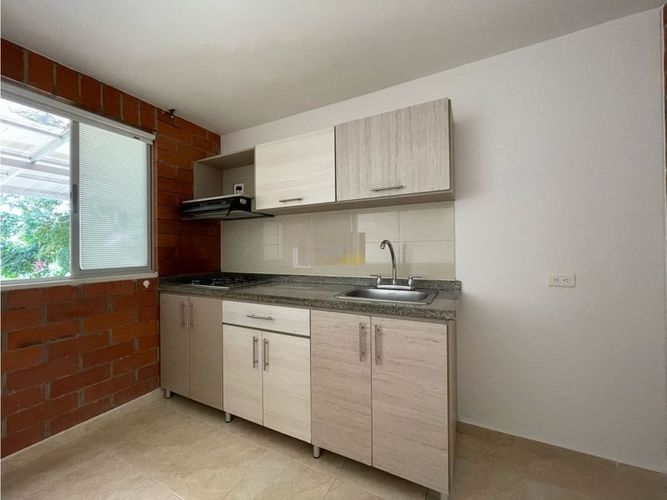 Casa en Arriendo en Galicia, Pereira - Miniatura 4