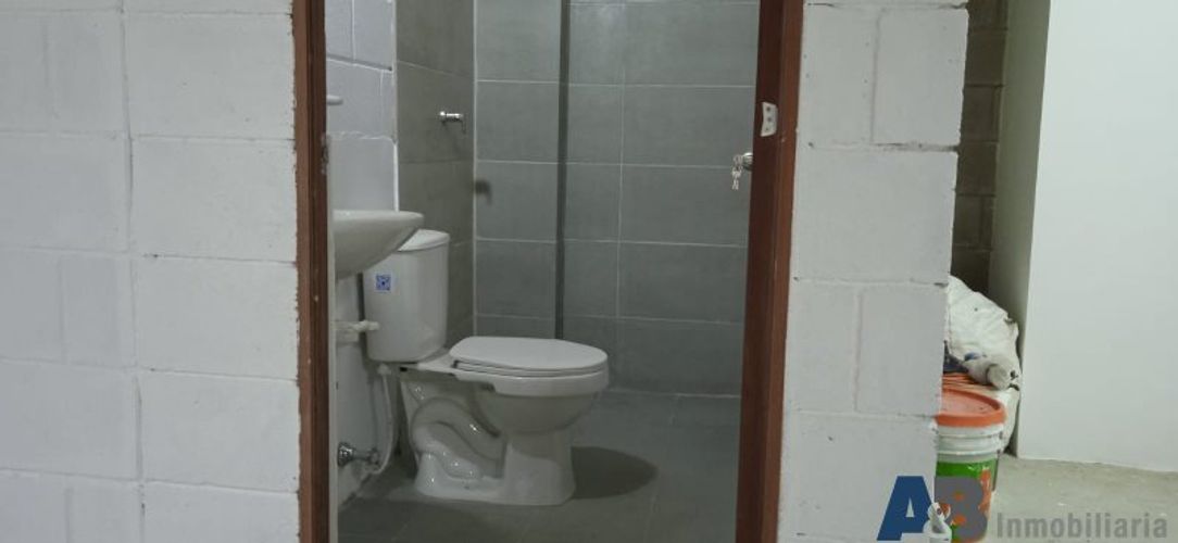 Local en Arriendo en Campo valdes no.1, Medellín - Miniatura 6