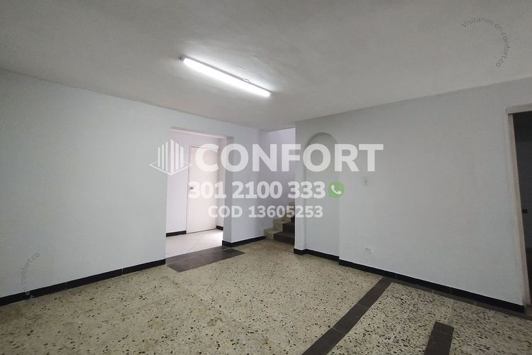 Casa en Arriendo en Conquistadores, Medellín - Miniatura 2