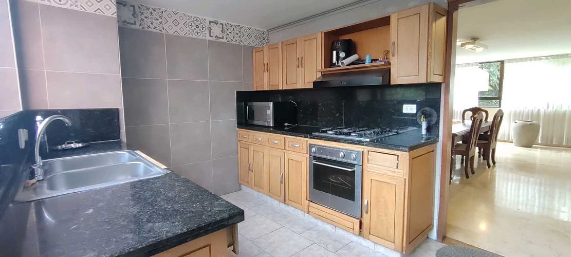 Apartamento en Arriendo en El Poblado, Medellín - Miniatura 2