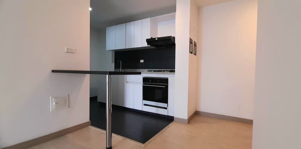 Apartamento en  Venta en Engativá, Bogotá - Miniatura 3