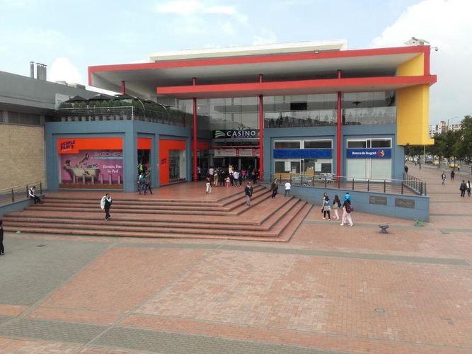Local en venta en Bogotá - Miniatura 2