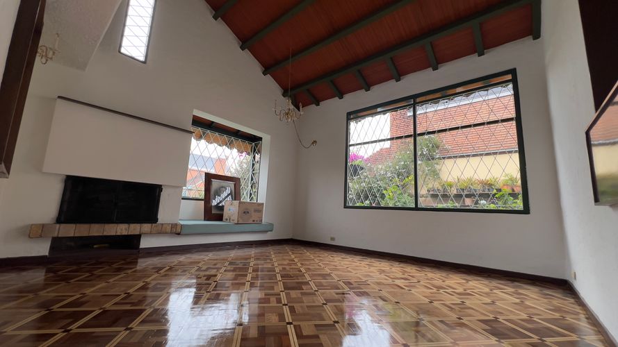 Apartamento en  Venta en El Batán, Bogotá - Imagen 1