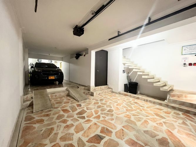 Edificio en venta en Caney, Cali - Miniatura 2