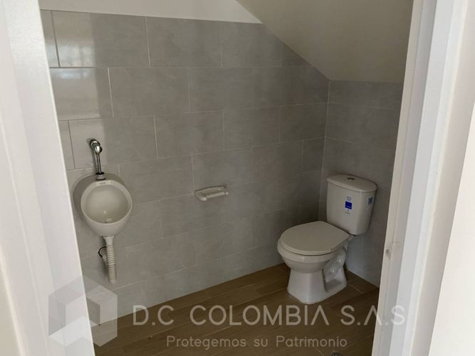 Local en Arriendo en Industrial centenario, Bogotá - Miniatura 16