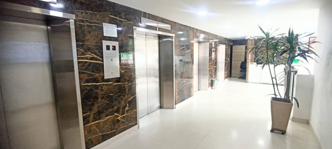 Oficina en Arriendo en Las nieves, Bogotá - Miniatura 3
