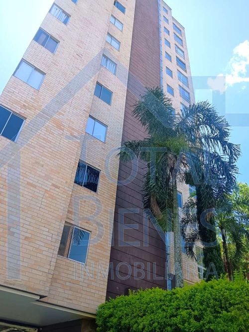 Apartaestudio en Arriendo en El Poblado, Medellín - Imagen 1