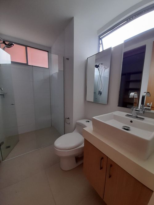 Apartamento en Arriendo en El Poblado, Medellín - Miniatura 14