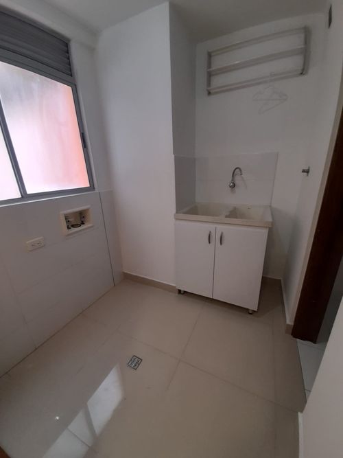 Apartamento en Arriendo en El Poblado, Medellín - Miniatura 19