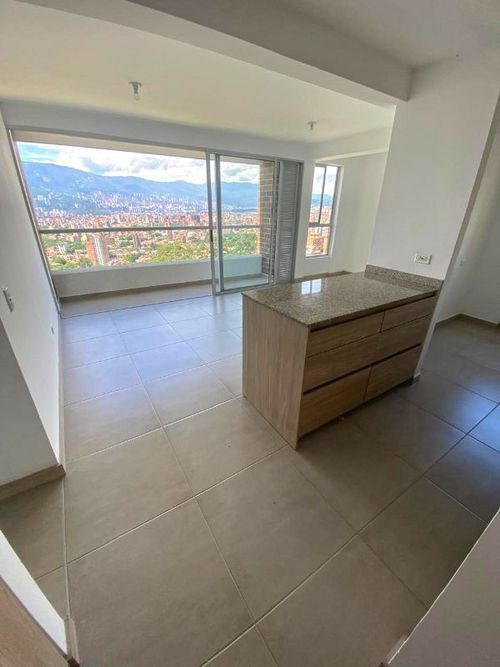 Apartamento en Venta en Calasanz, Medellín - Miniatura 2