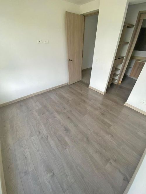 Apartamento en Venta en Calasanz, Medellín - Miniatura 11