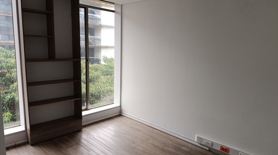 Oficina en Arriendo en Chico norte, Bogotá - Miniatura 2