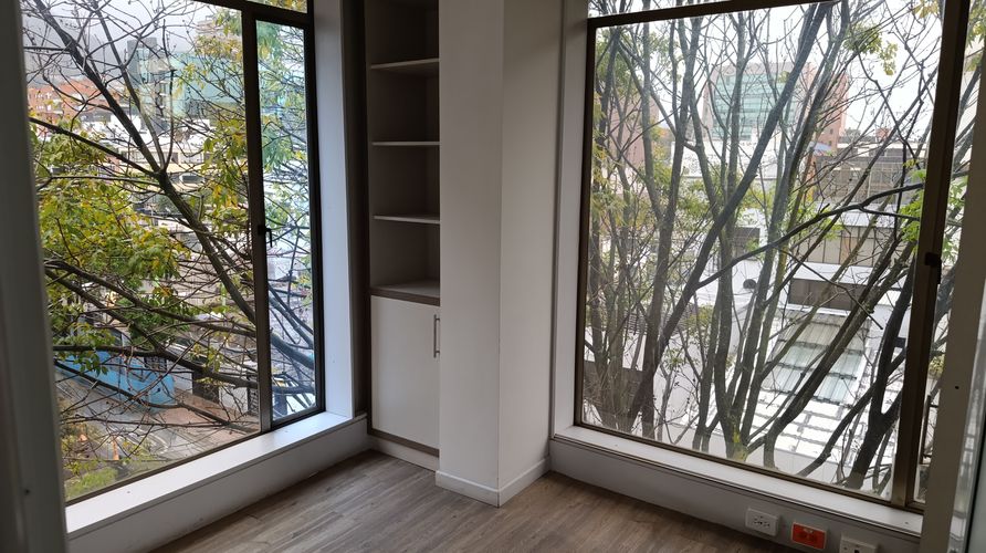 Oficina en Arriendo en Chico norte, Bogotá - Miniatura 3