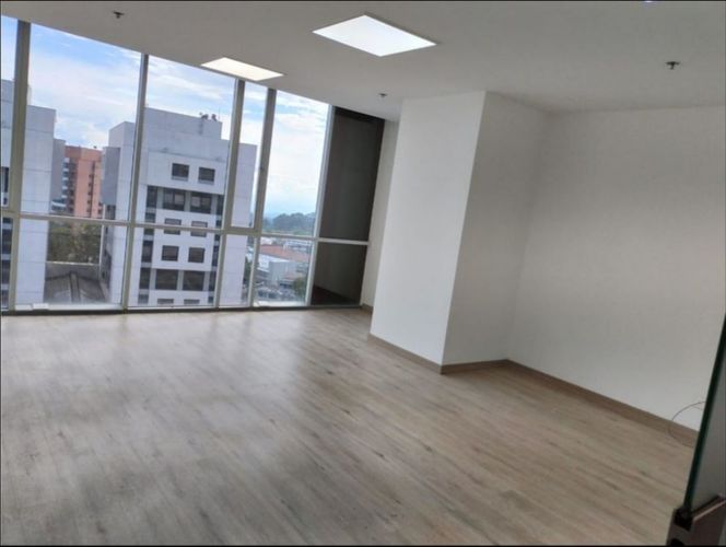 Oficina en Arriendo en Cable, Manizales - Miniatura 12