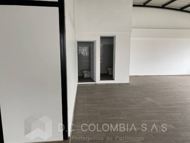 Local en Arriendo en Industrial centenario, Bogotá - Miniatura 9