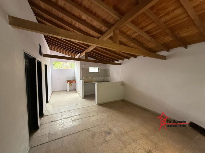 Casa en Arriendo en San javier, Medellín - Miniatura 4