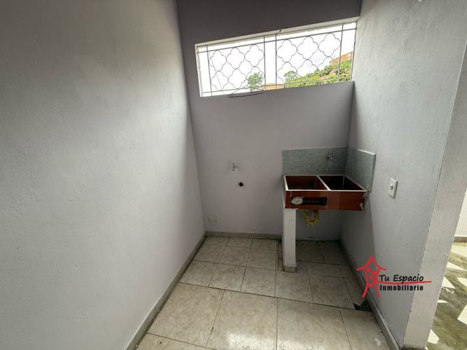 Casa en Arriendo en San javier, Medellín - Miniatura 6