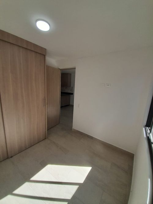 Apartaestudio en Arriendo en La castellana, Medellín - Miniatura 3