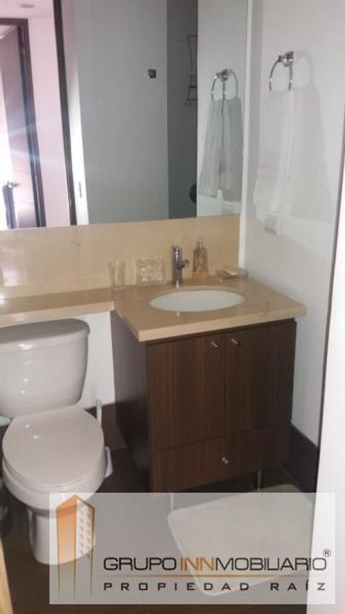 Apartamento en arriendo en El Poblado, Medellín - Miniatura 9