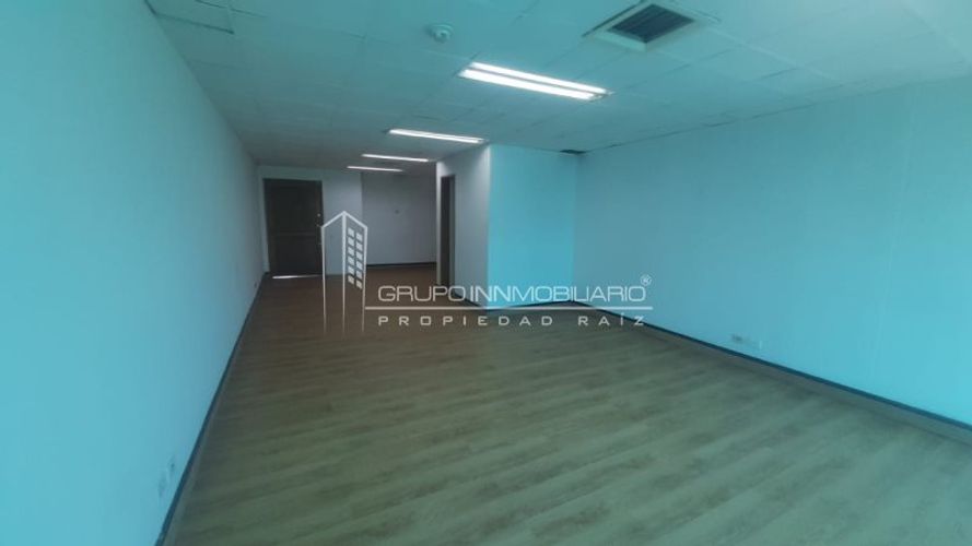 Oficina en  Venta en Milla de Oro, Medellín - Imagen 1