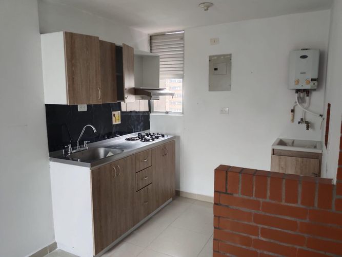 Apartaestudio en Arriendo en Boston, Medellín - Imagen 1