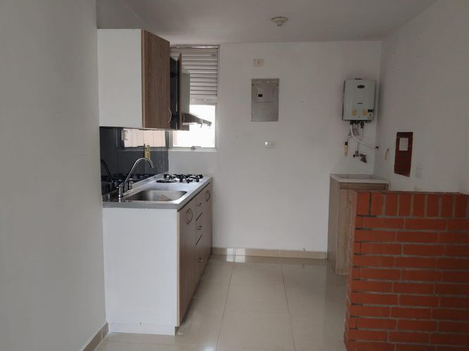 Apartaestudio en Arriendo en Boston, Medellín - Miniatura 2