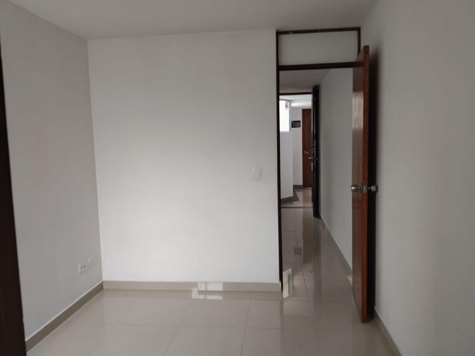 Apartaestudio en Arriendo en Boston, Medellín - Miniatura 3