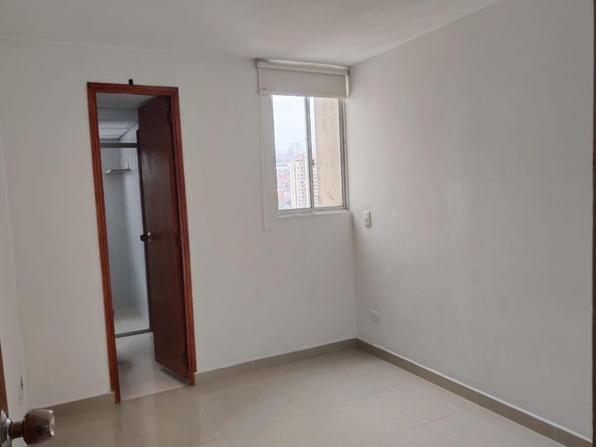 Apartaestudio en Arriendo en Boston, Medellín - Miniatura 4