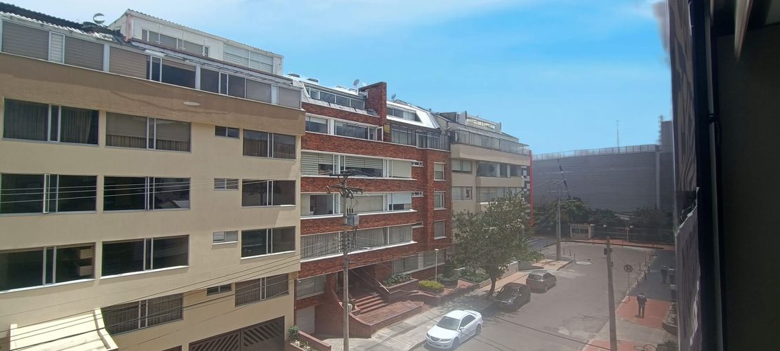 Apartaestudio en Venta en Santa Barbara, Bogotá - Miniatura 11