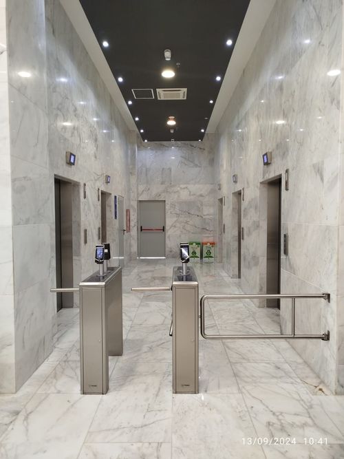 Oficina en  Arriendo en Cabecera del llano, Bucaramanga - Miniatura 4