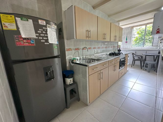 Apartamento en Venta en La aguacatala, Medellín - Miniatura 2