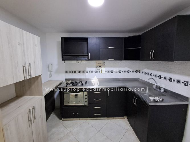 Casa en Arriendo en La castellana, Medellín - Miniatura 2