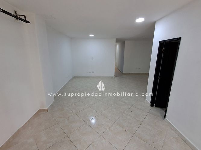 Casa en Arriendo en La castellana, Medellín - Miniatura 3