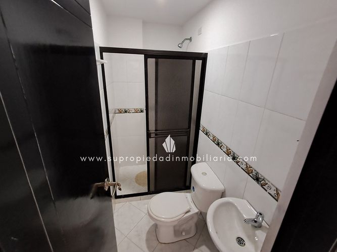 Casa en Arriendo en La castellana, Medellín - Miniatura 10