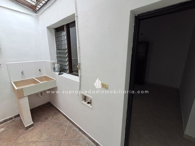 Casa en Arriendo en La castellana, Medellín - Miniatura 13