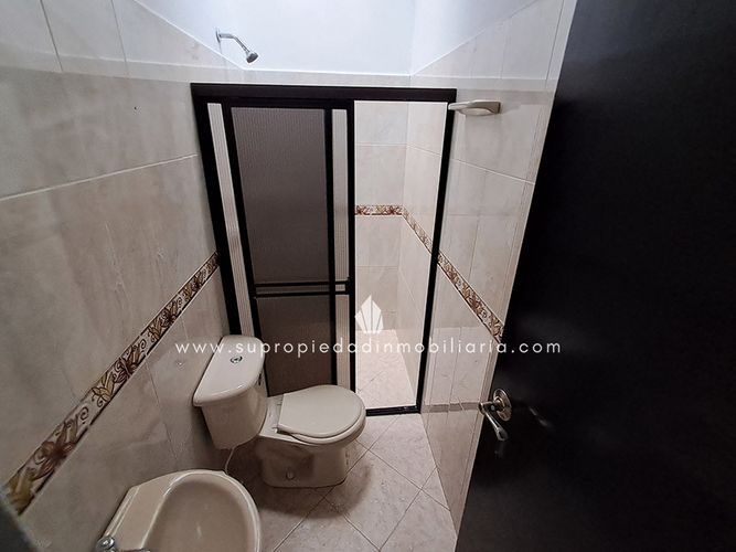 Casa en Arriendo en La castellana, Medellín - Miniatura 16