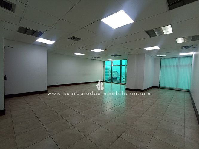 Oficina en  Arriendo en El Poblado, Medellín - Miniatura 2