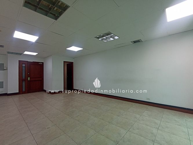 Oficina en  Arriendo en El Poblado, Medellín - Miniatura 7