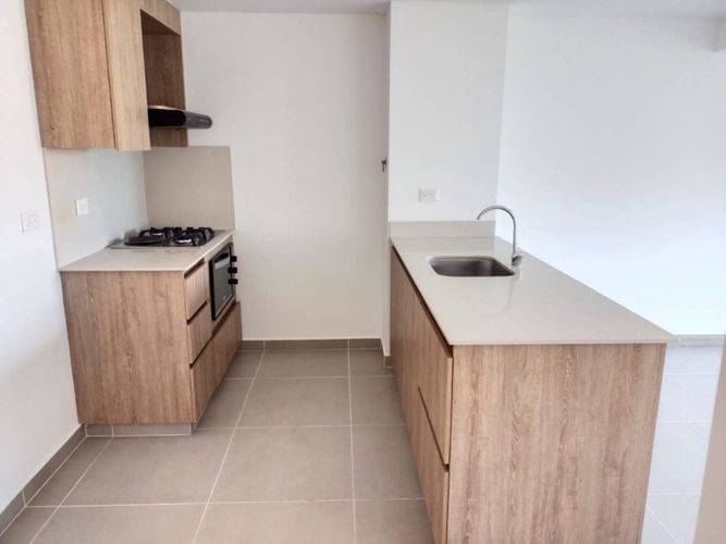Apartamento en Arriendo en El chingui, Envigado - Miniatura 2