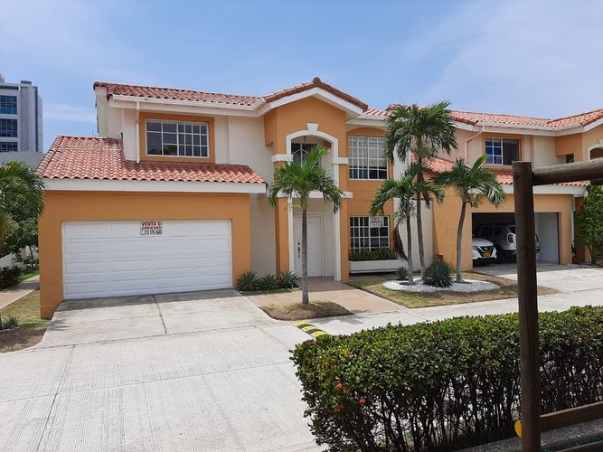 Casa en Arriendo en Cr.la castellana, Barranquilla - Imagen 1