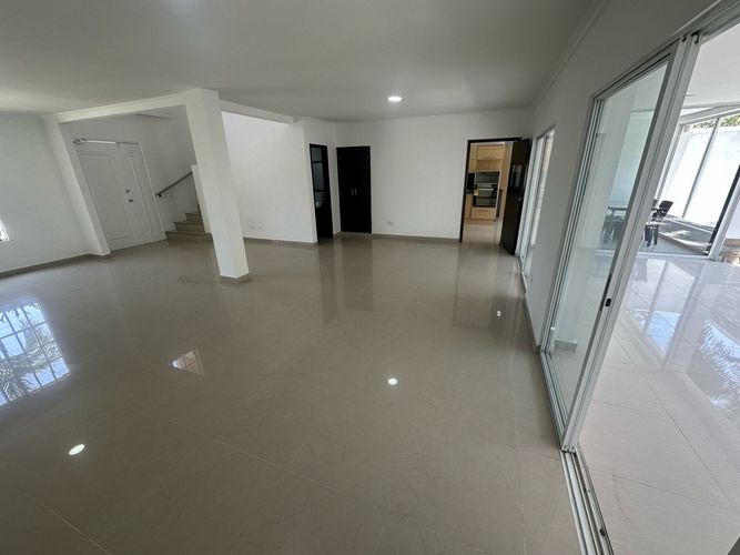 Casa en Arriendo en Cr.la castellana, Barranquilla - Miniatura 3