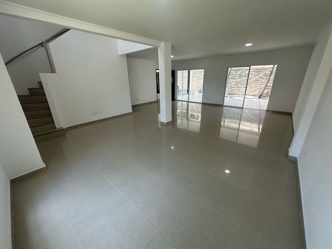 Casa en Arriendo en Cr.la castellana, Barranquilla - Miniatura 5