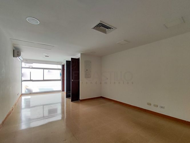 Oficina en arriendo en Laureles, Medellín - Miniatura 2