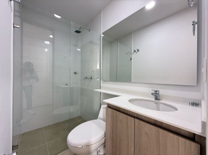 Apartamento en Arriendo en Camino Verde, Envigado - Miniatura 11